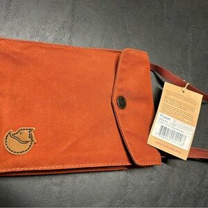 Fjallraven pocket bag NEW